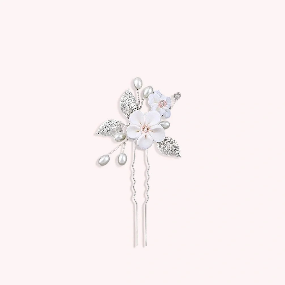 NWT Winter Flower Pearl Pins Hair Accessory set - Picture 4 of 5